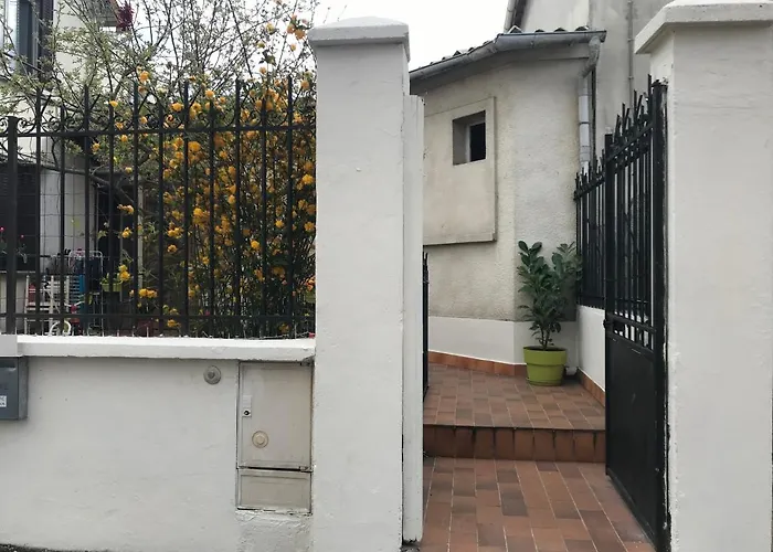 Apartment Petit Cosy Bobigny